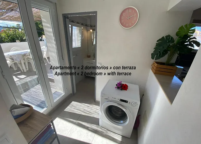 Daire Denia's Beach House *